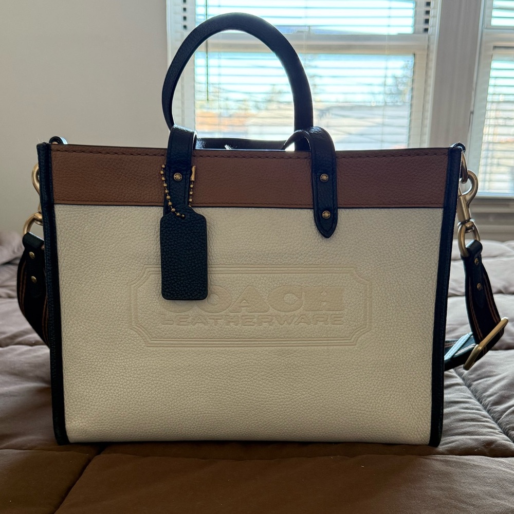 COACH Field Tote 30 in Colorblock